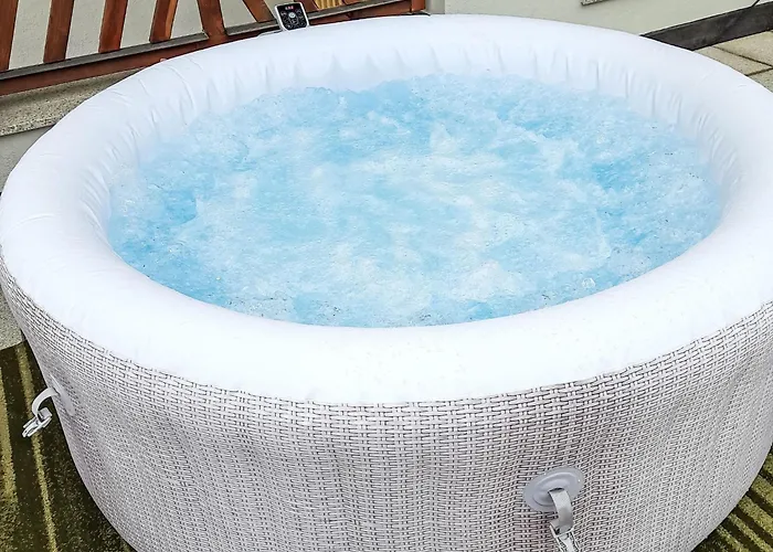 Sandra Falch By Interhome *