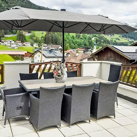 Sandra Falch By Interhome Daire